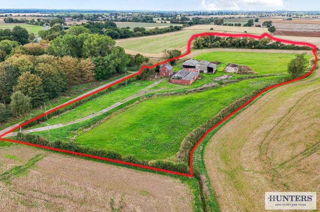 Main image of property: Snaith Road, Rawcliffe, Goole