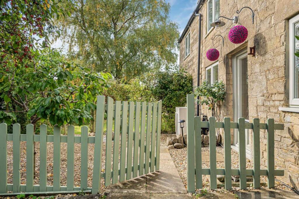 House in Cotswold, Withington - View 5
