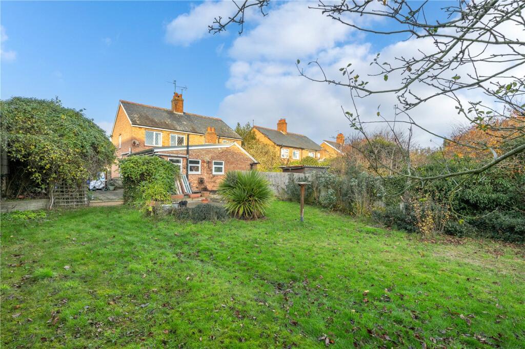 Fen Road, Pointon, Sleaford, Lincolnshire, NG34 - View 3