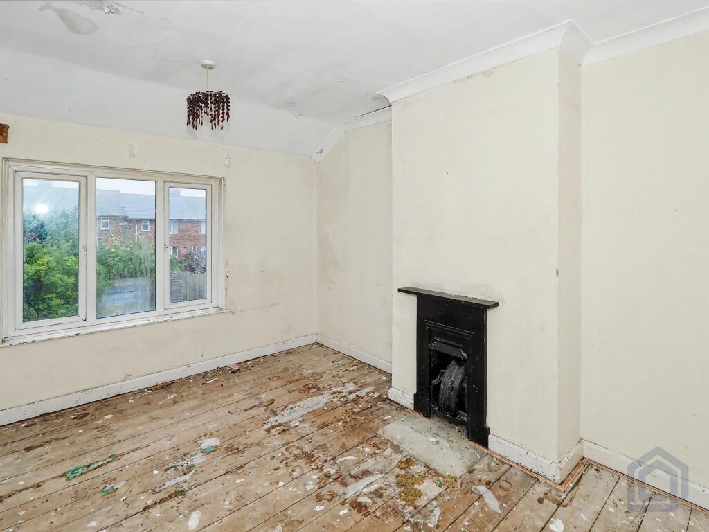House in Canterbury - View 2