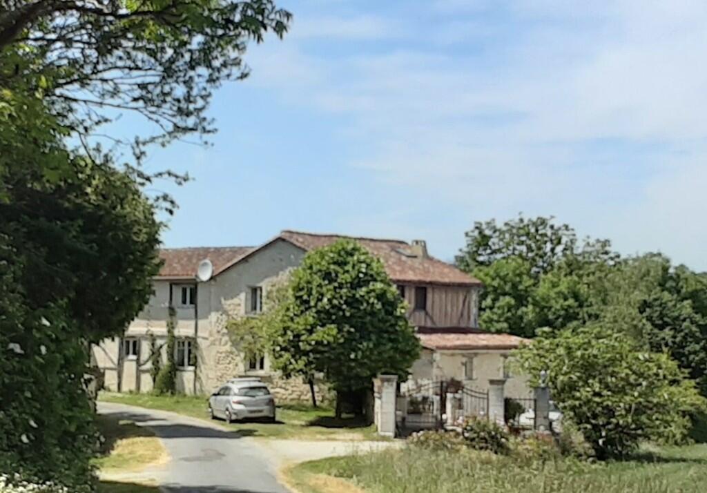 Main image of property: Ribérac, Dordogne, Aquitaine