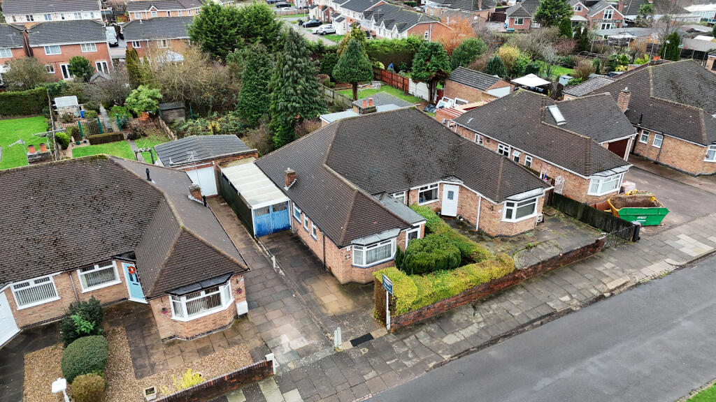 Verdale Avenue, Leicester, Leicestershire, LE4 photo 2