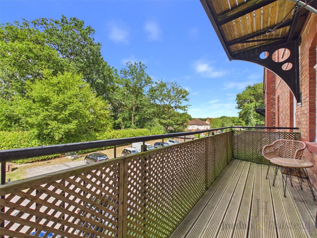 Apartment in Warrington - View 2