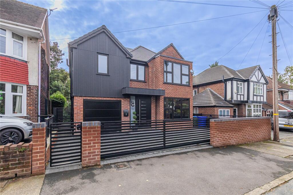 4-bed detached on Dingle Road, Middleton, Manchester, Greater Manchester, M24, £750,000
