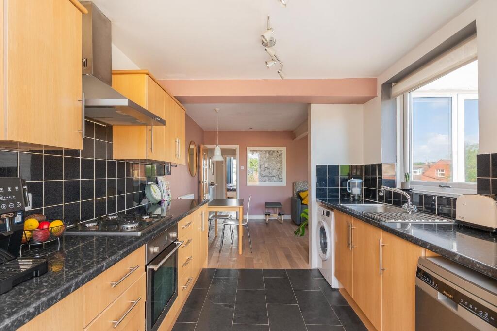 Apartment in Bristol - View 4