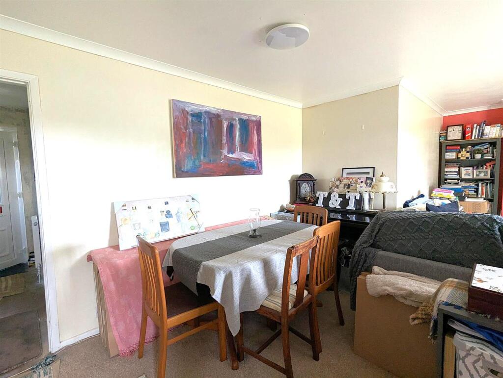 House in Shanklin, Isle of Wight - More