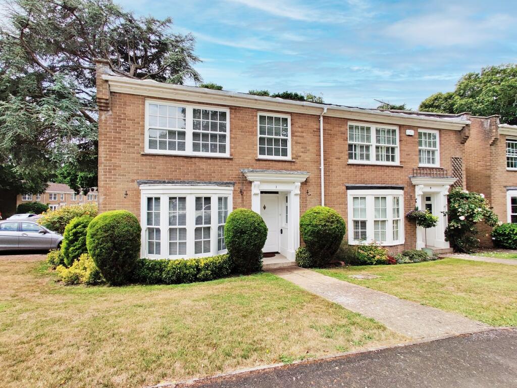 Main image of property: Cranwell Close, Bransgore, Christchurch, BH23