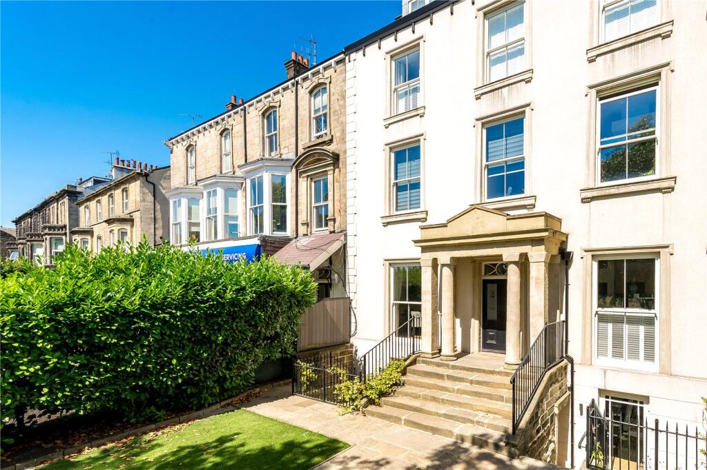Main image of property: Flat 3, York Place, Harrogate, North Yorkshire