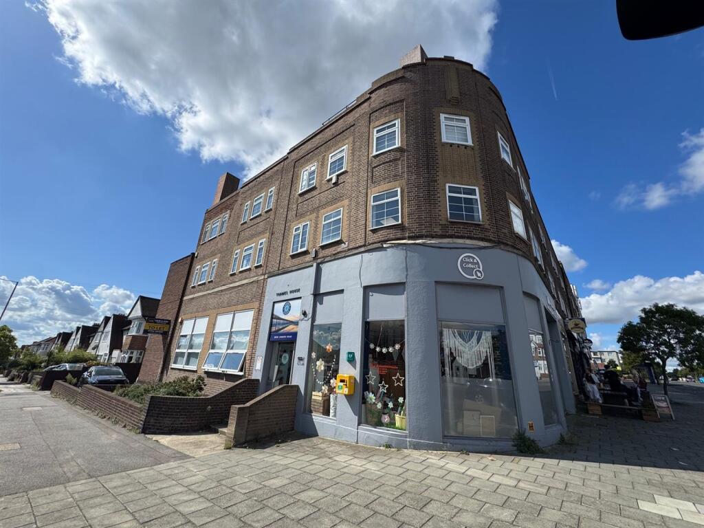 Main image of property: Thames House (Second Floor Office)