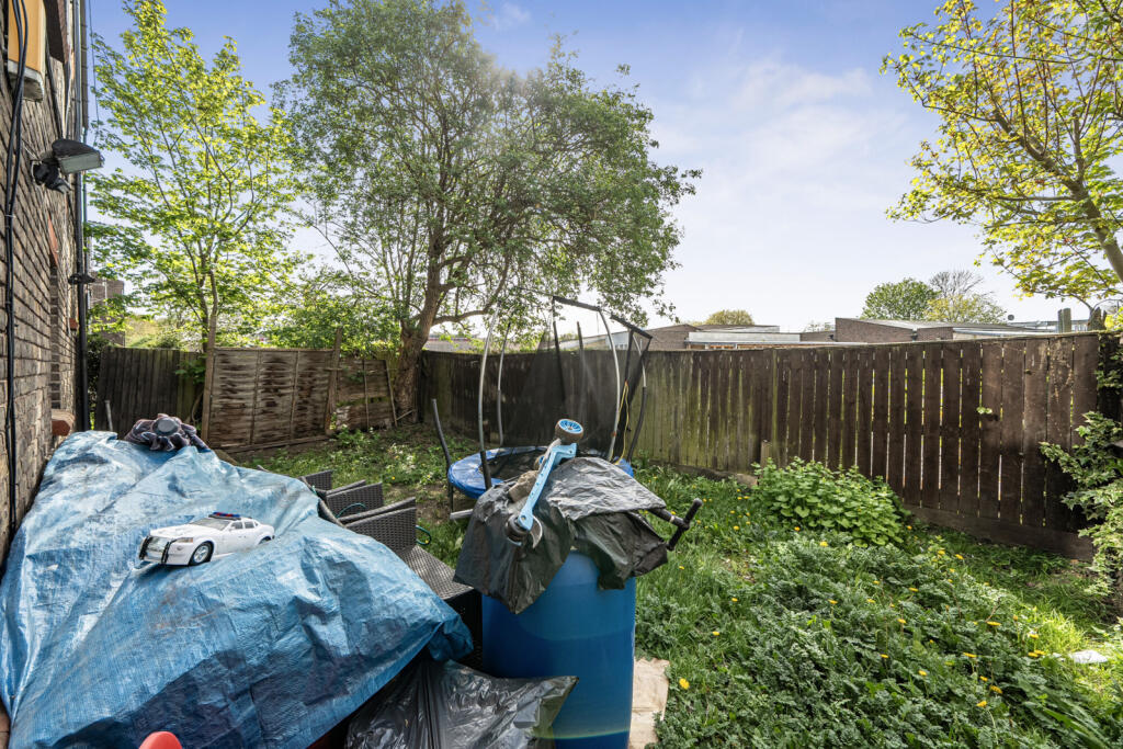 Apartment in London - View 5
