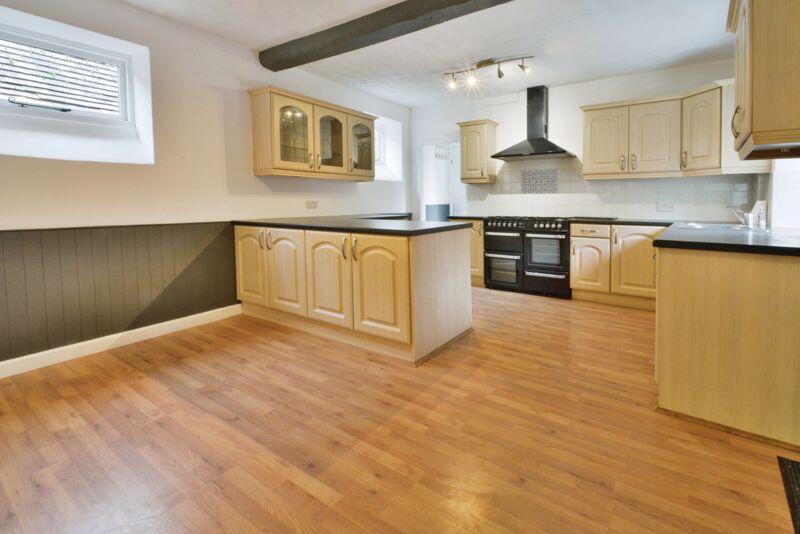 House in Swindon, Wiltshire - View 4