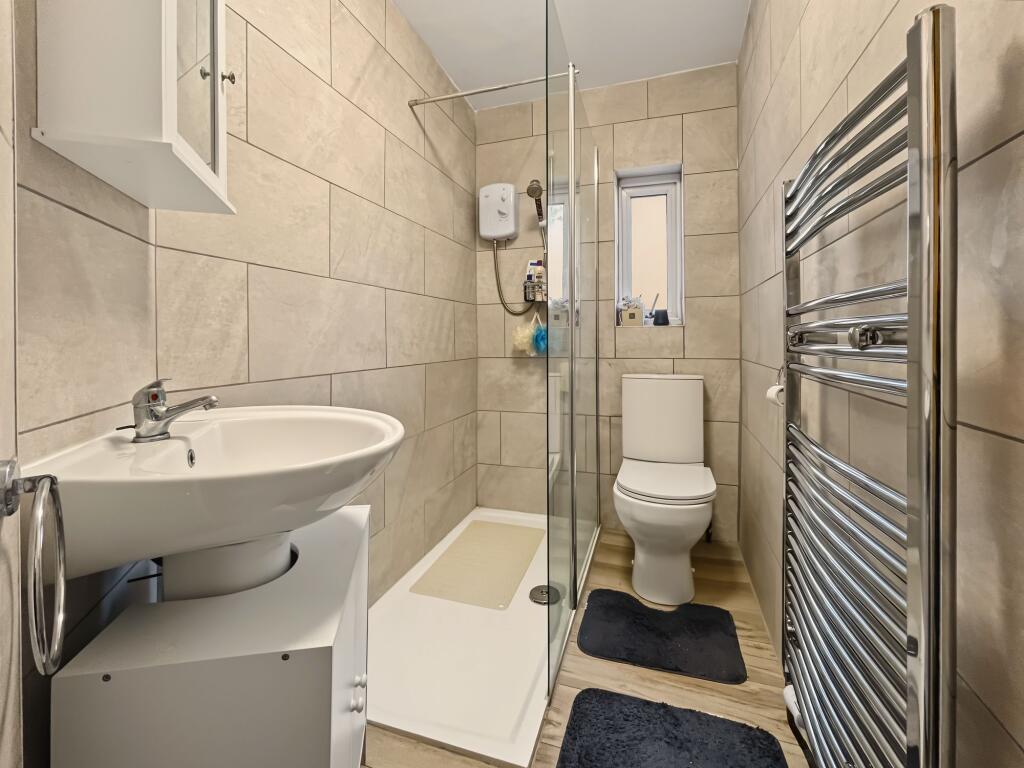 Randlesham Street, Prestwich, M25 photo 4