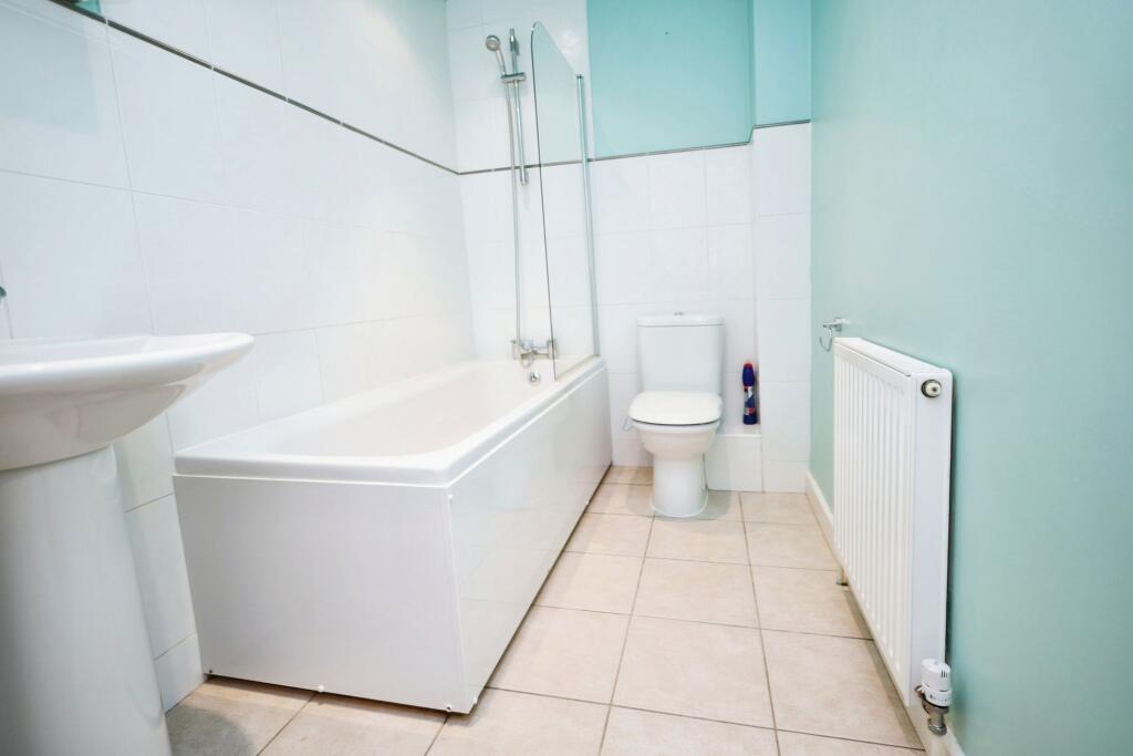 Apartment in Bournemouth - More