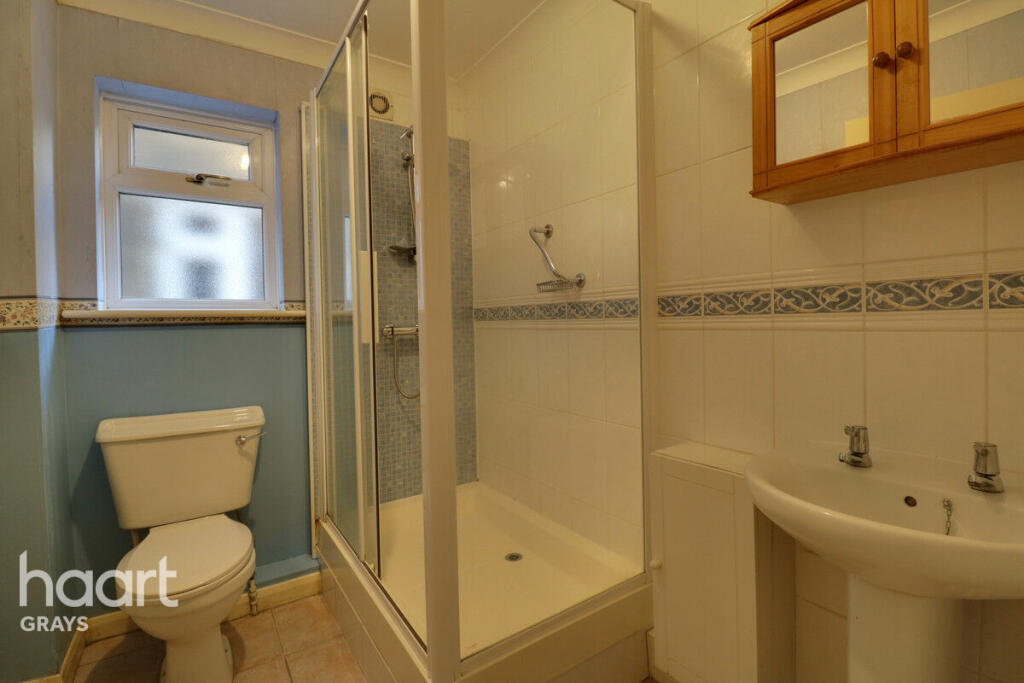Trasa Court, Gipsy Lane, Grays photo 4