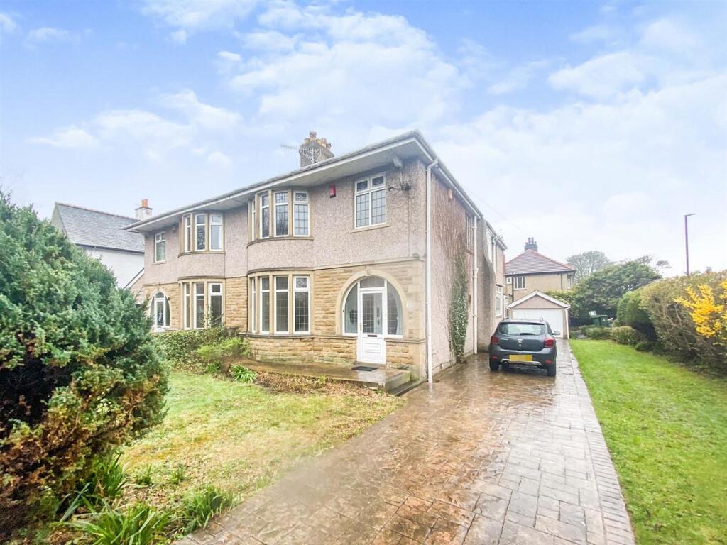 4-bed semi-detached on Broadway, Morecambe, £425,000