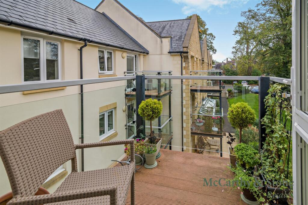 Apartment in Bath - View 5