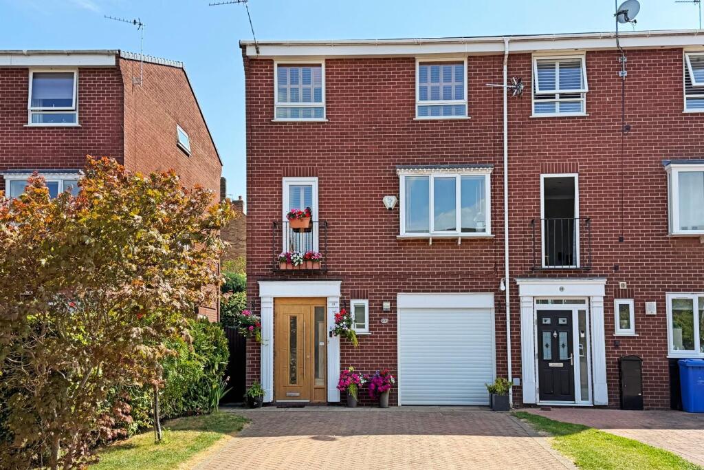 Main image of property: Ashwood, Bowdon
