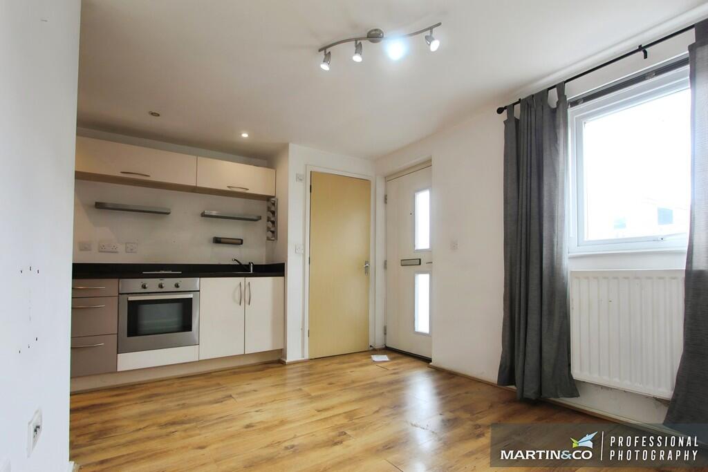 Main image of property: Clos Cwm Golau, Merthyr Tydfil
