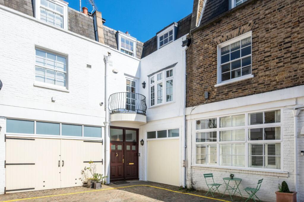 Main image of property: Queen's Gate Place Mews, London, SW7