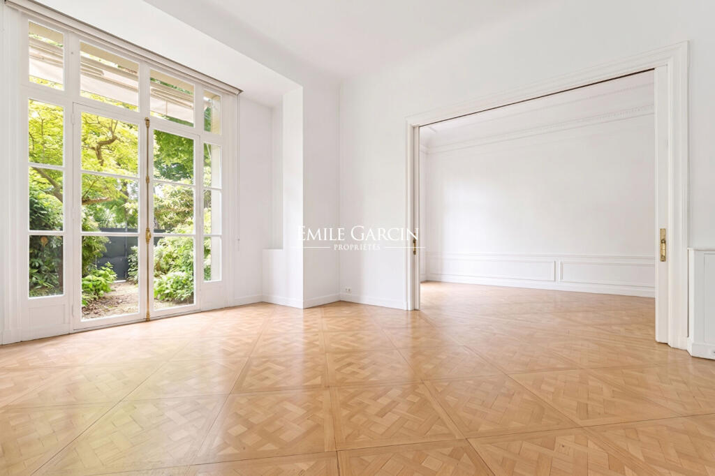 Main image of property: Paris-Isle of France, Hauts-de-Seine, Neuilly-sur-Seine