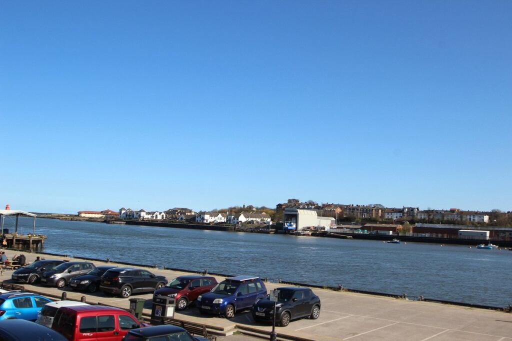 Waterfront Apartments, Bell Street, North Shields, NE30 photo 4