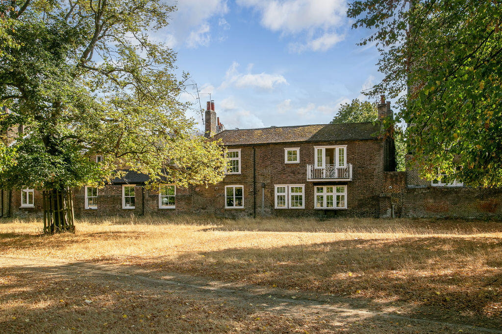 Main image of property: Hampton Court Road, Hampton Court