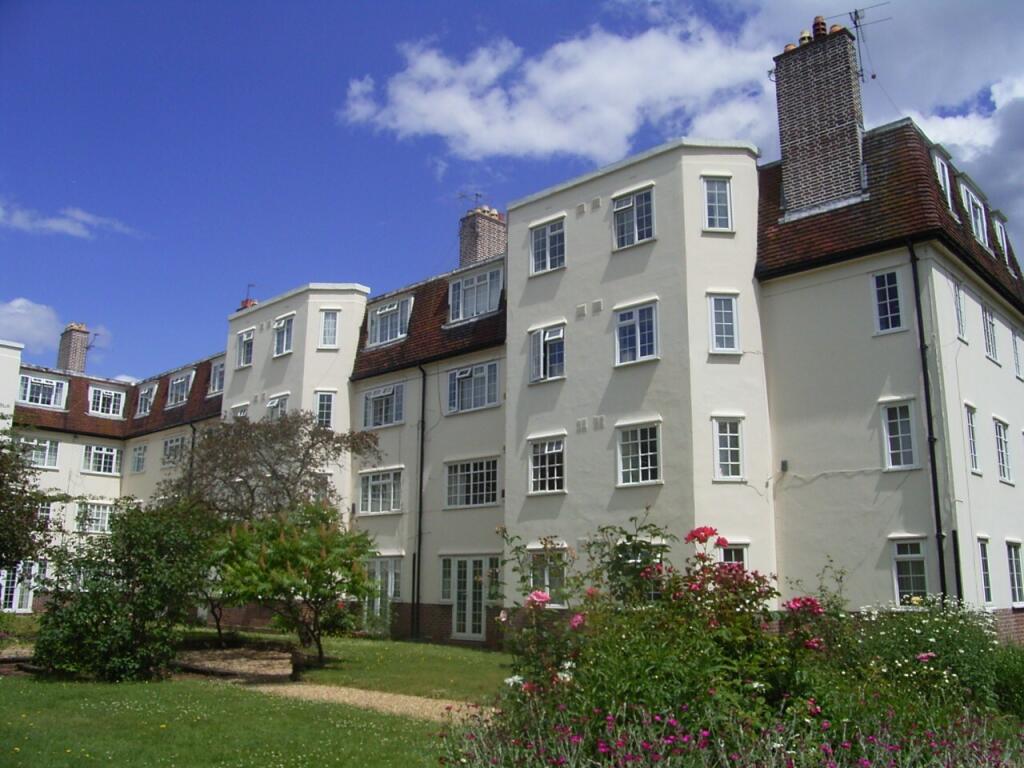 Main image of property: Spencer Road, London, SW20