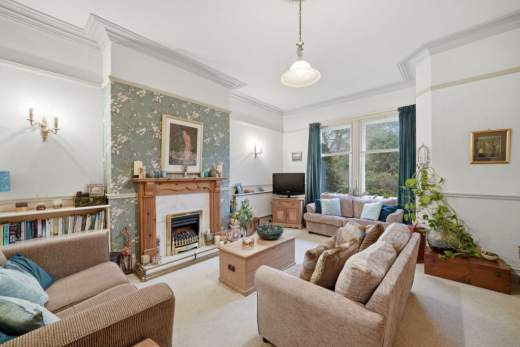 8 Rodney Terrace, Masham, Ripon, North Yorkshire HG4 4JA photo 3