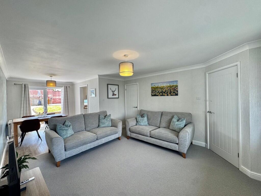Robins Way, Plymstock photo 3