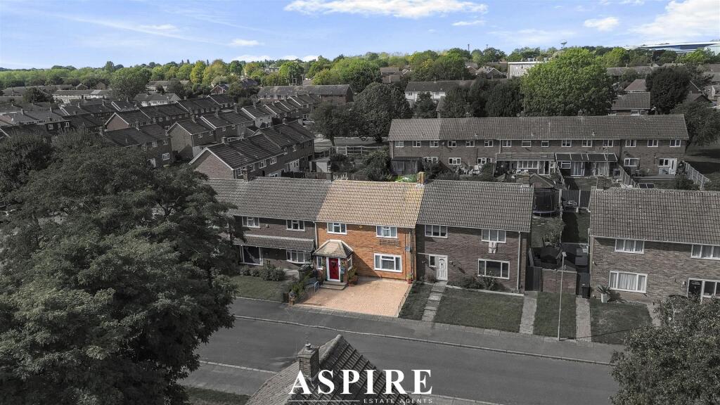 House in Southend-on-Sea - View 2