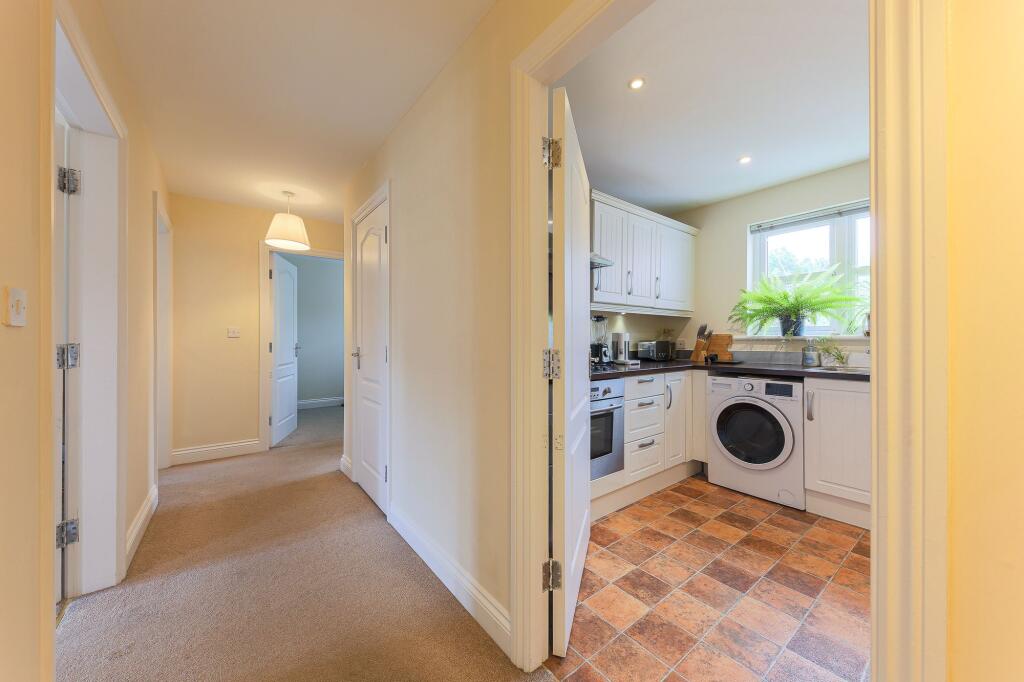 Apartment in Newcastle upon Tyne - View 5