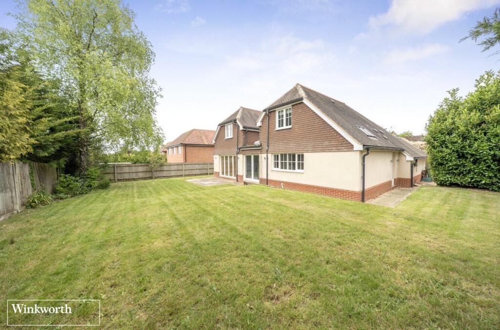 Woods Lane, Cliddesden, Basingstoke, Hampshire, RG25 photo 3