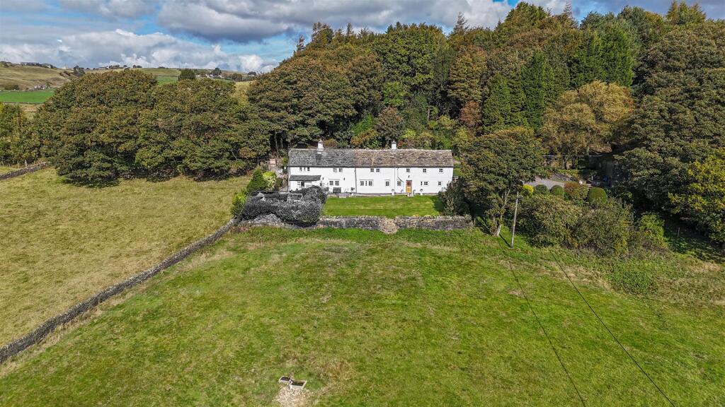 4-bed house on Upper Lumb Farm, Deep Lane, Triangle, Sowerby Bridge, HX6 3EX, £1,500,000