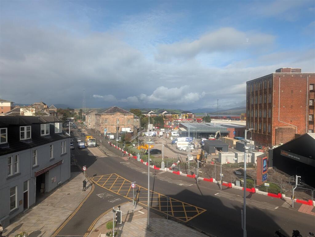 Apartment in Greenock - View 4