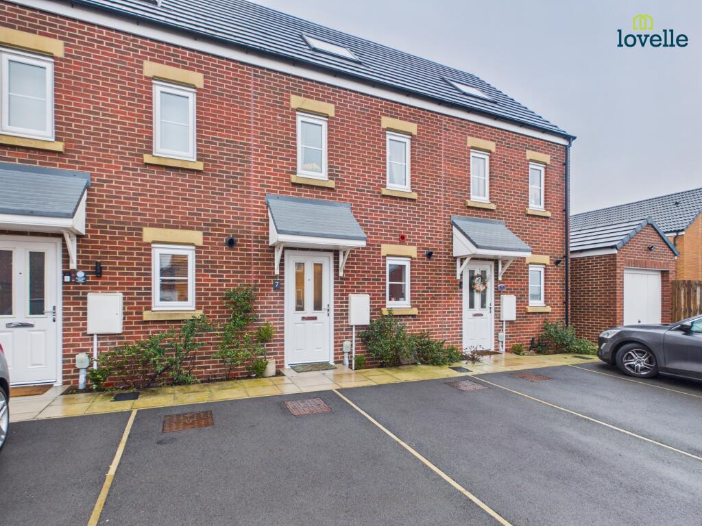 Main image of property: New Park Place, Lincoln, LN2