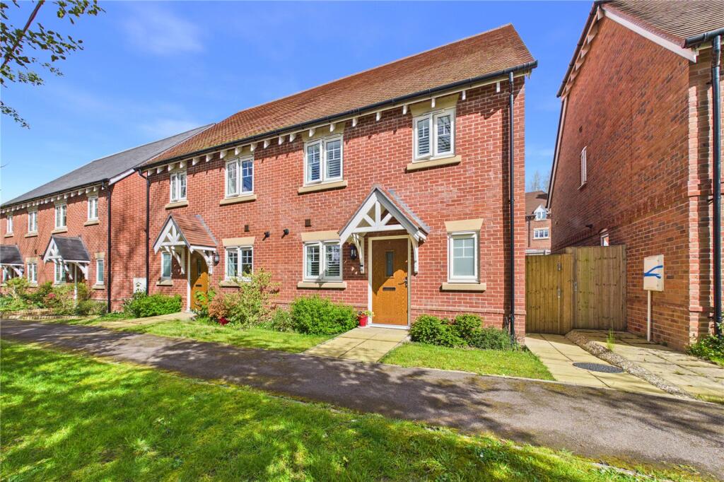 Main image of property: Reed Gardens, Woolhampton, Reading, Berkshire, RG7