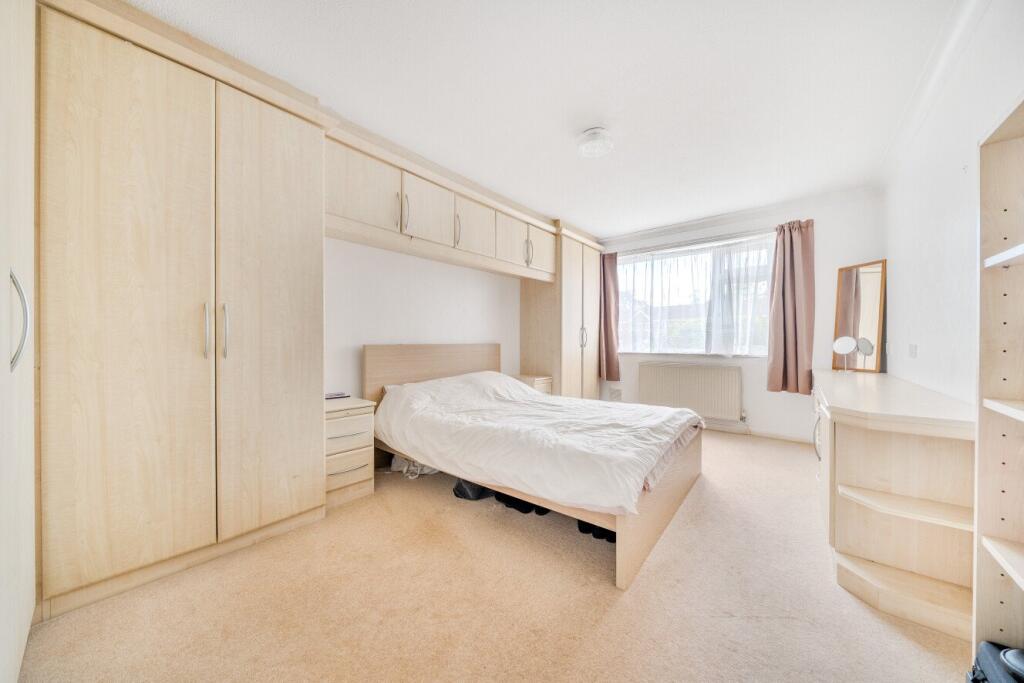 Apartment in London - View 2