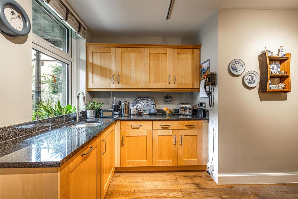 Apartment in Galashiels - View 4