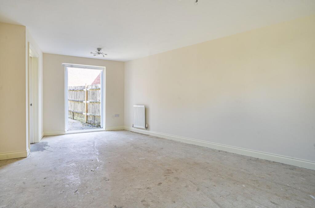 House in Chichester - More