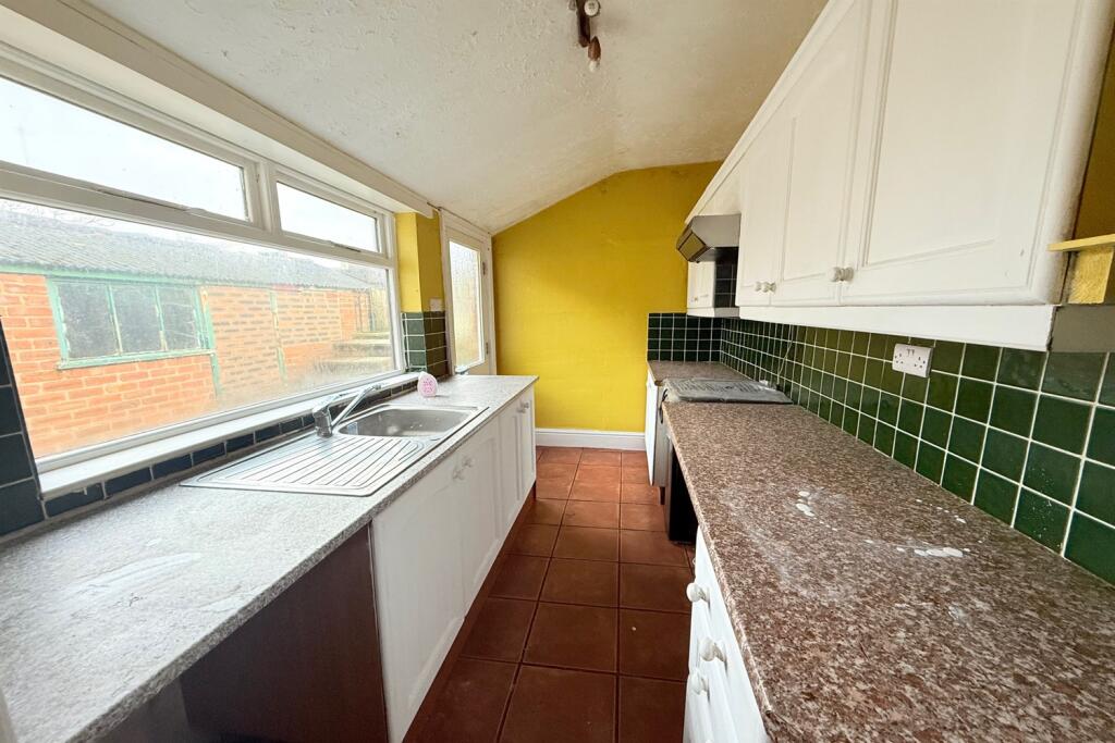Weston Road, Weston Village, Runcorn, WA7 4LQ photo 4