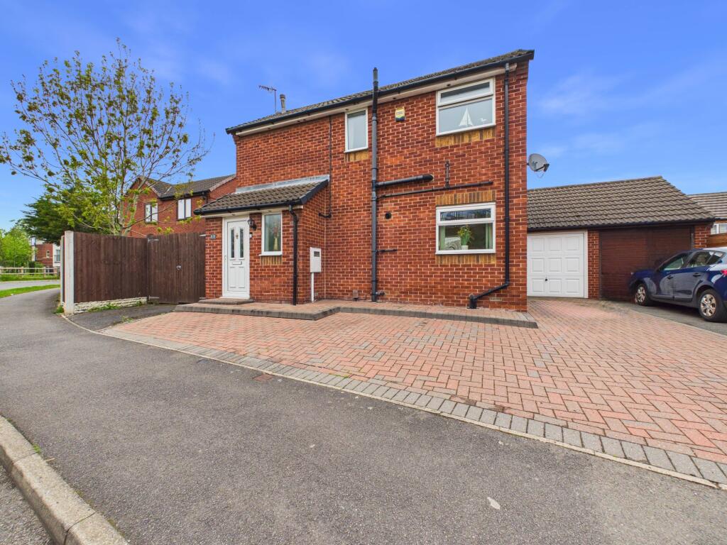 2-bed detached on Meadow Lane, Chaddesden, £205,000