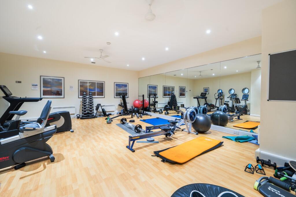 Apartment in London - View 4