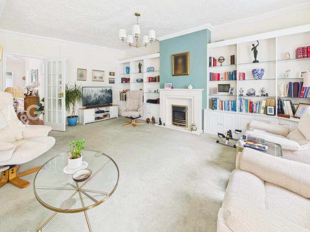 House in Ipswich - View 2
