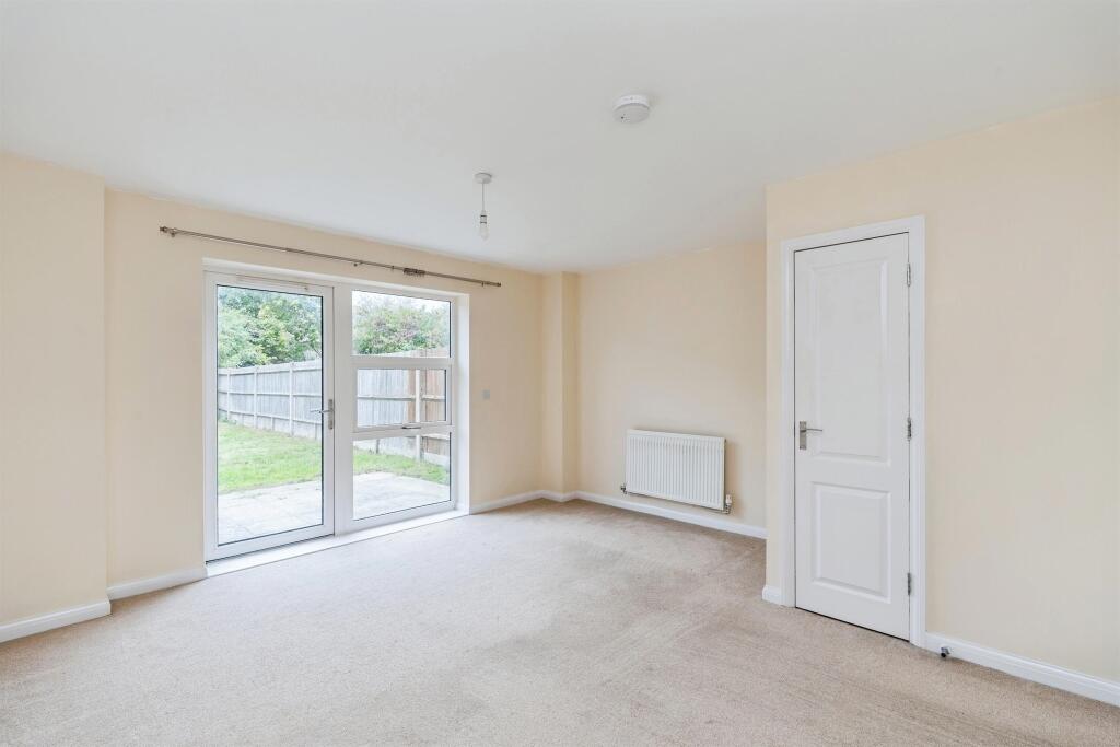 House in Southampton - View 2