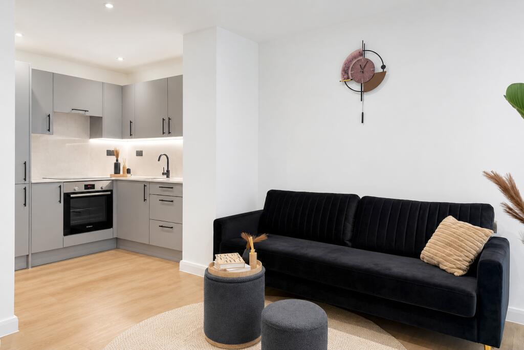 Main image of property: Station Road, Sidcup, DA15 7EJ