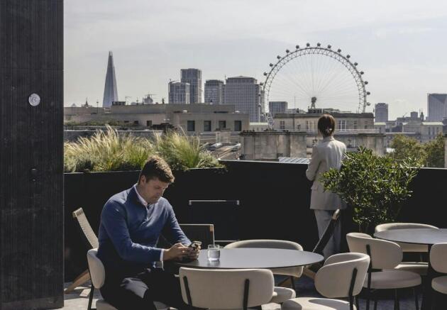 45 Pall Mall  View.jpg