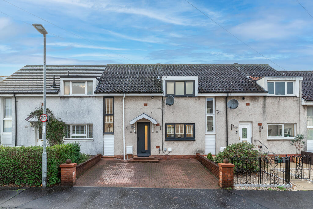 Main image of property: 164 Newmills, Tullibody, FK10