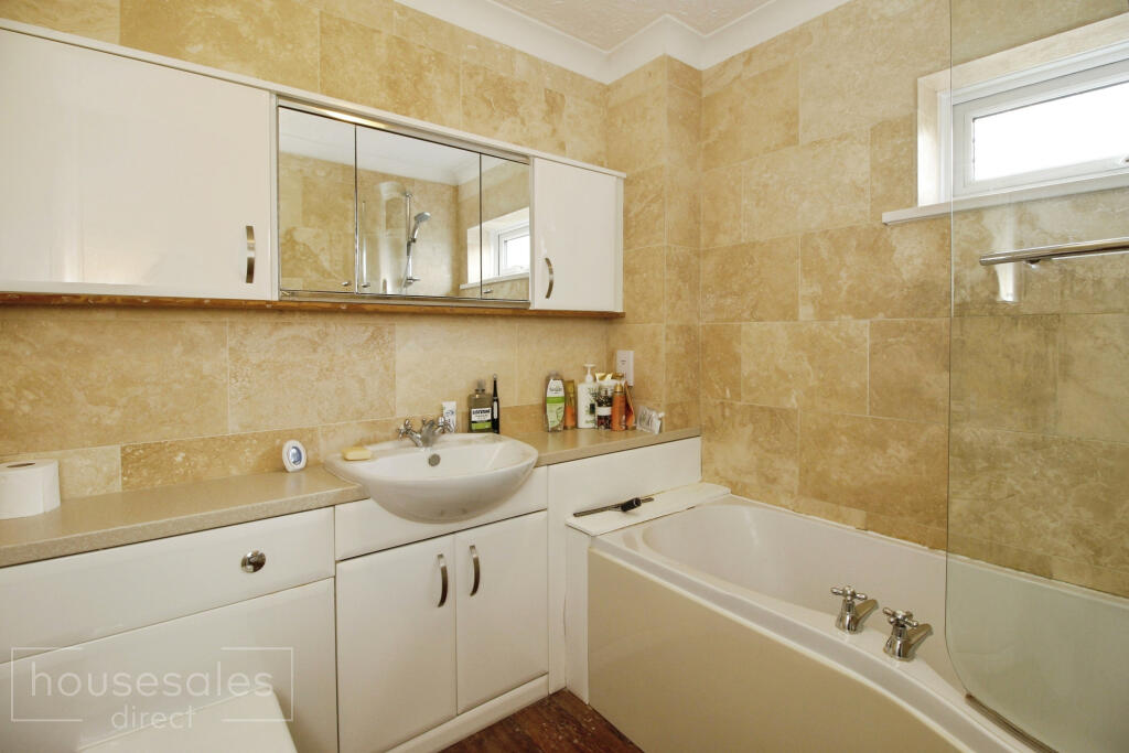 House in King's Lynn and West Norfolk, Norfolk - More