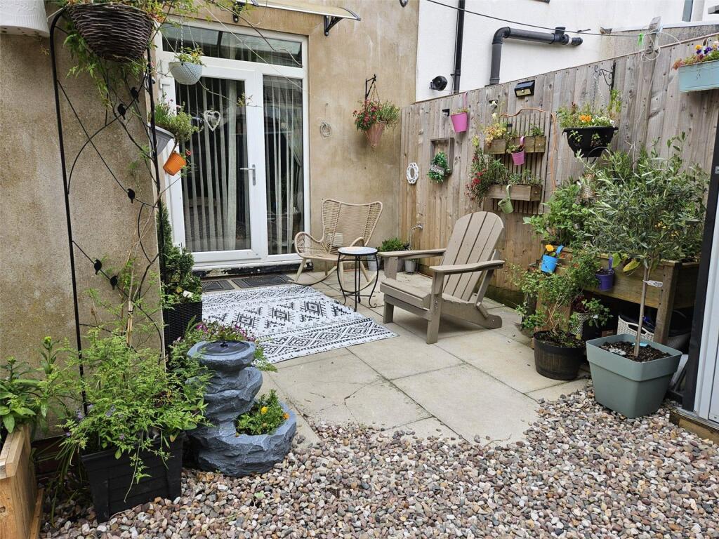 House in Burnley, Rose Grove - View 2