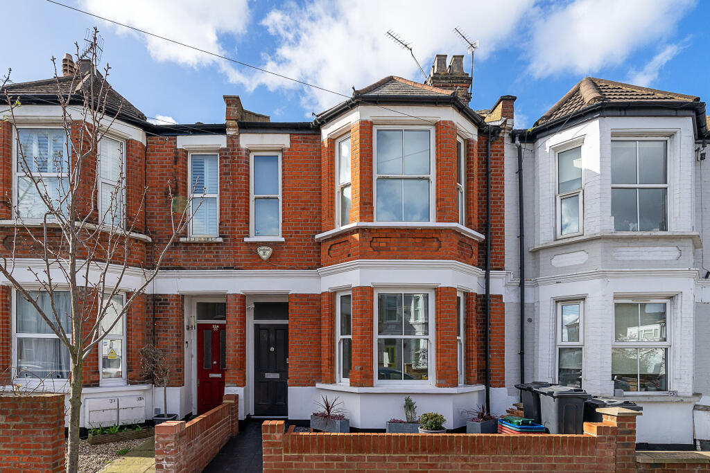 Main image of property: Eastbury Grove, London, W4